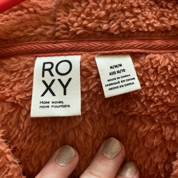 Fuzzy Roxy Hoodie - Picture 5 of 5